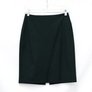 69$ NWT Simons Icone skirt dark forest green mini short straight 2 new stretch